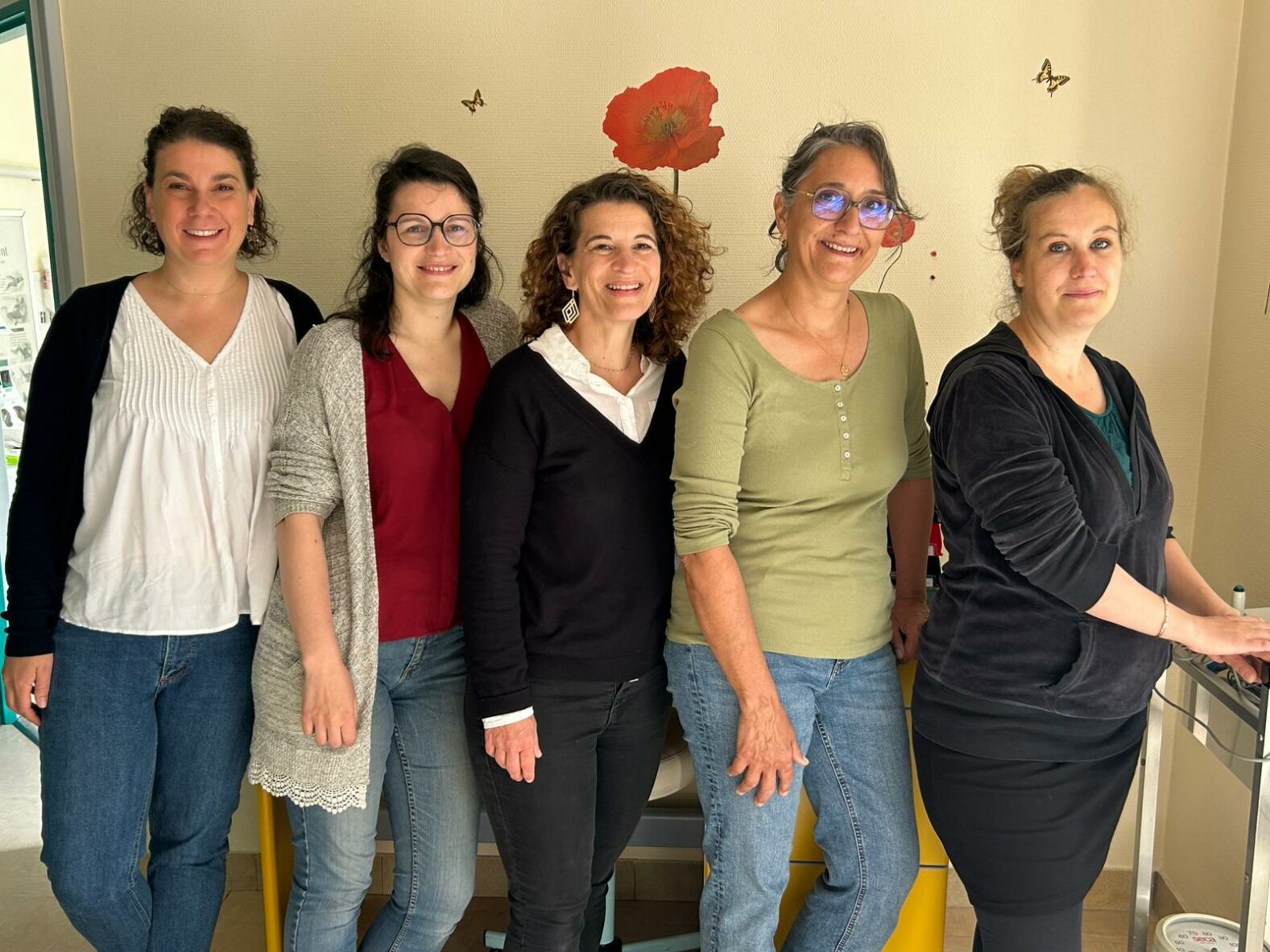 Equipe des sages femmes du centre périnatal de proximité  Moze